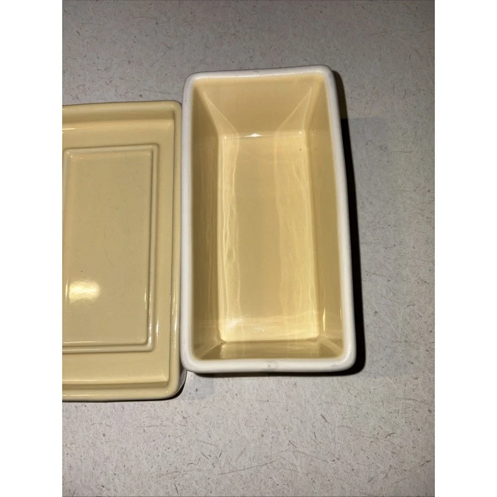 Zero Japan Bee House Ceramic Butter Dish Yellow No Knife